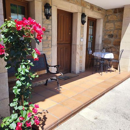 Vila La Casa De La Vega Arenas De Cabrales Exteriér fotografie